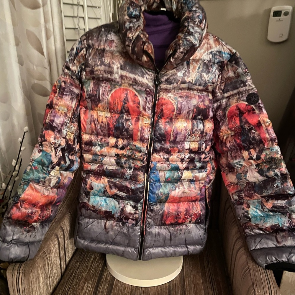 Dolcezza Women's Multicolor Printed Puffer Jacket - Vibrant Art-Inspired Colors